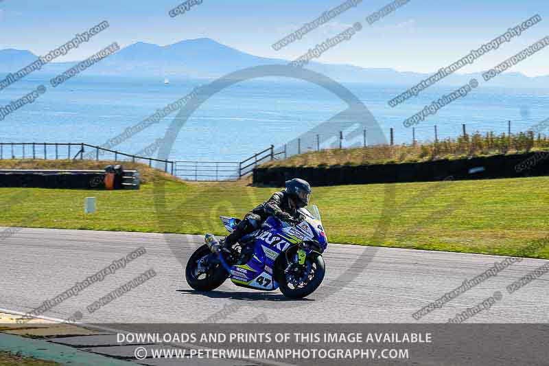 anglesey no limits trackday;anglesey photographs;anglesey trackday photographs;enduro digital images;event digital images;eventdigitalimages;no limits trackdays;peter wileman photography;racing digital images;trac mon;trackday digital images;trackday photos;ty croes